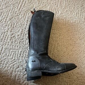 Auken field boots